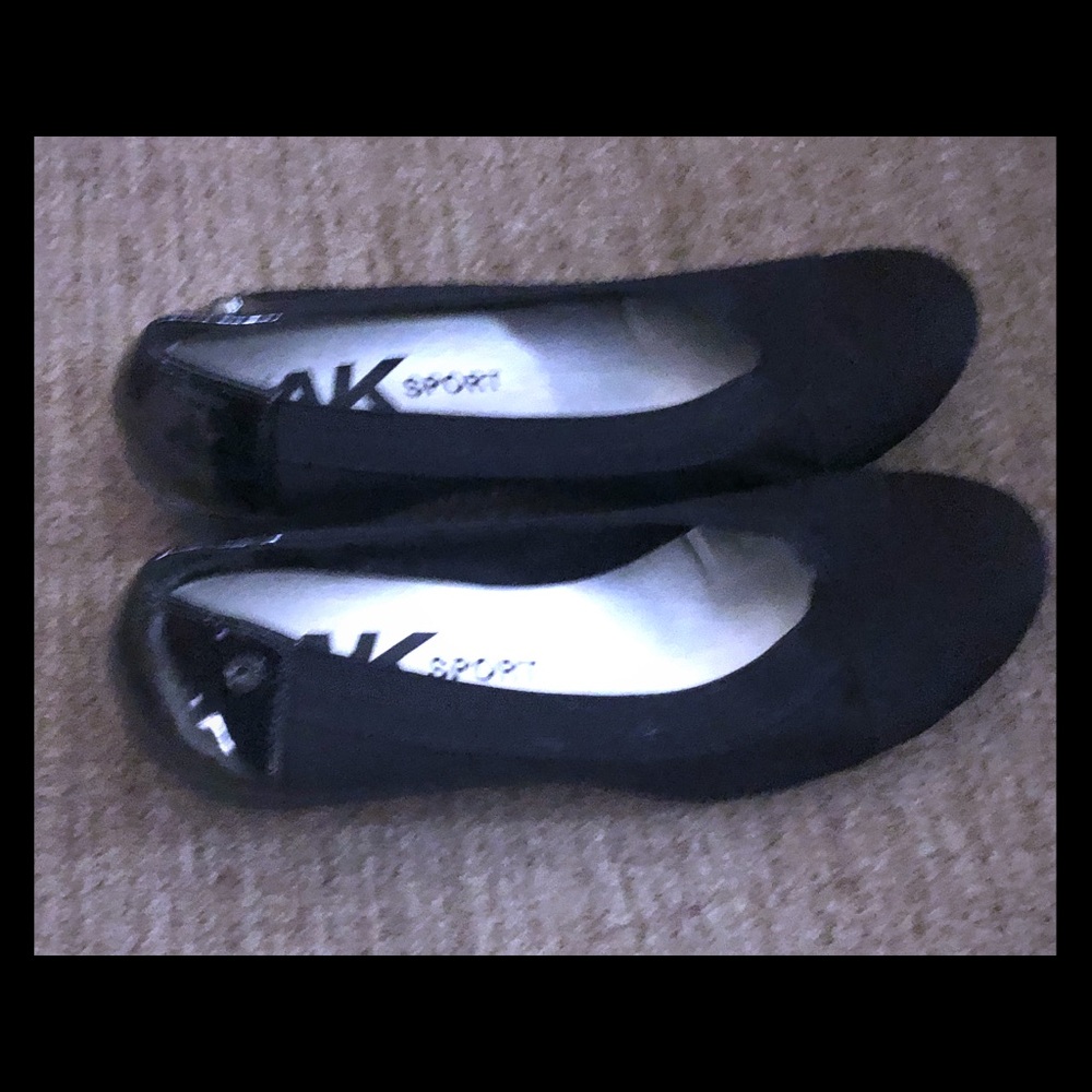 Anne Klein black wedge heels